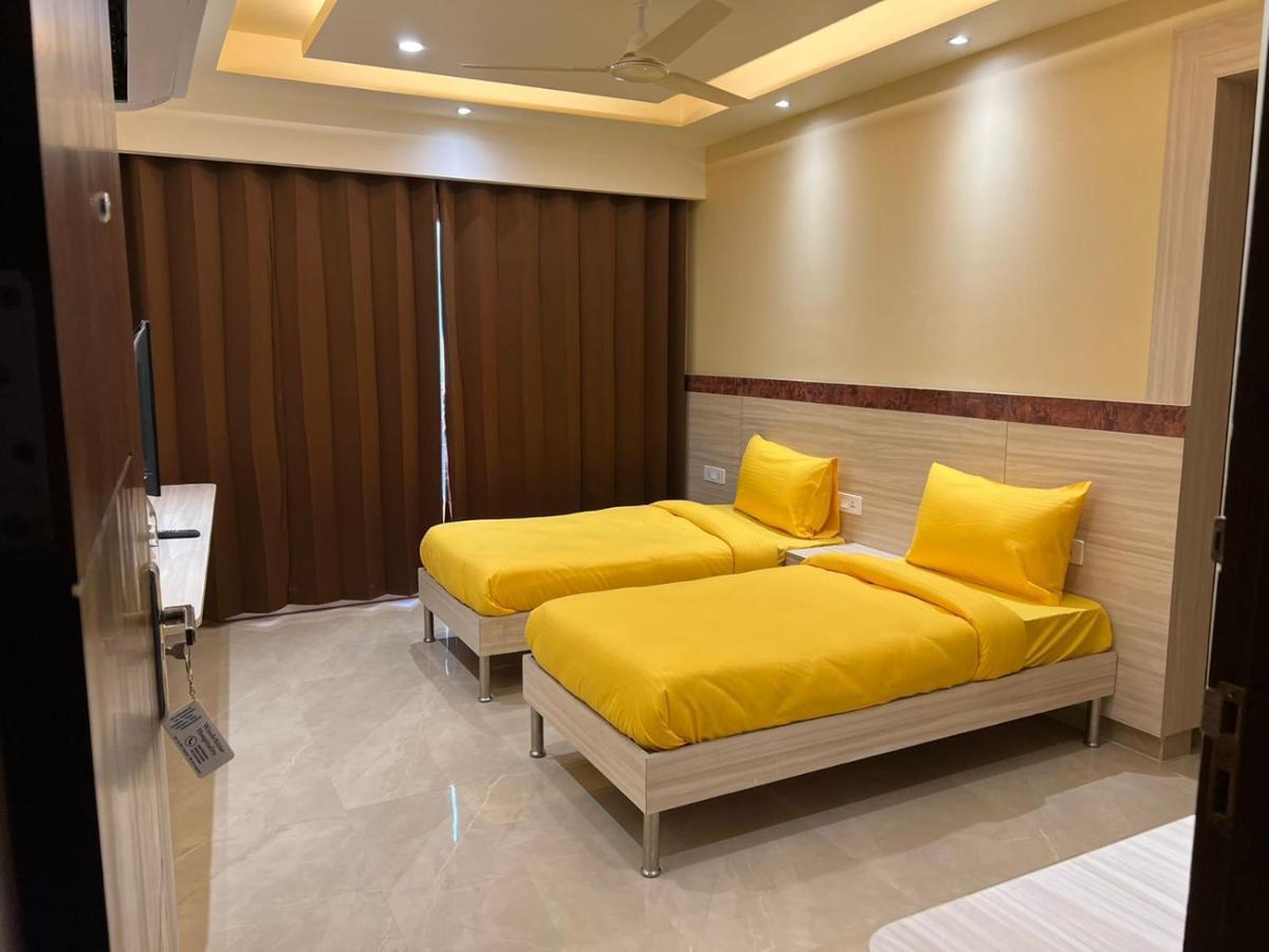 Hotel Windchime 853 Gurgaon Exterior foto